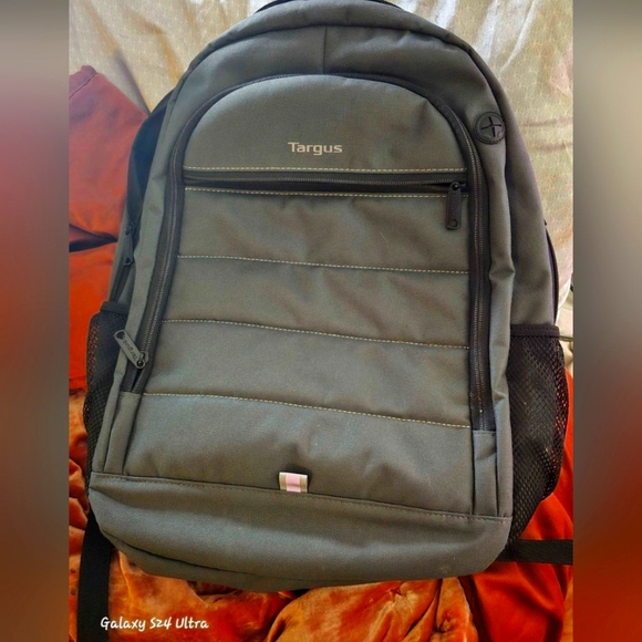 Brand New Back Pack - Picture 1 of 1